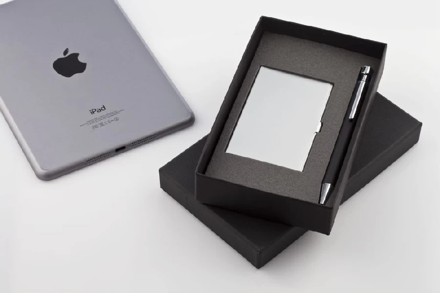 Набор Join: футляр для визиток и шариковая ручка Набор Join: футляр для визиток и шариковая ручка