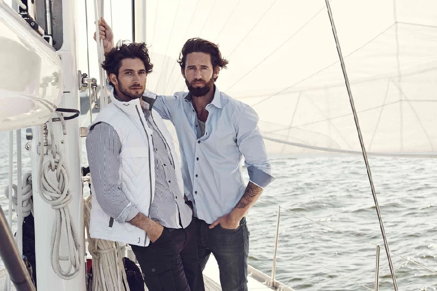 Рубашка мужская в полоску RENO (40;XL) Рубашка мужская в полоску RENO (40;XL)